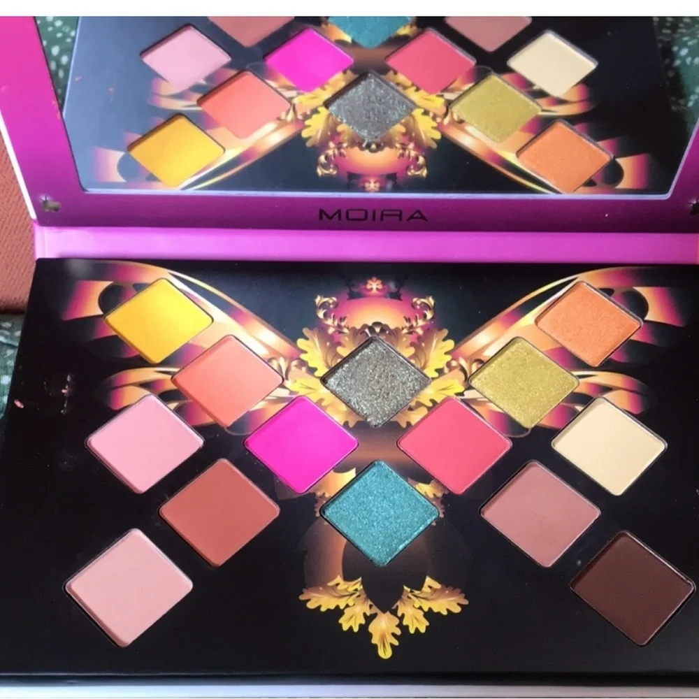 Moira A Spell On You Eyeshadow Palette